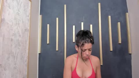 Aris Emma online show from 12.21.25