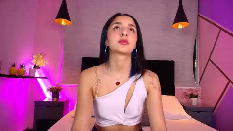Snapshot of aris_suarez chatting on 03.22.26 Aris Suarez online show from 03.22.26