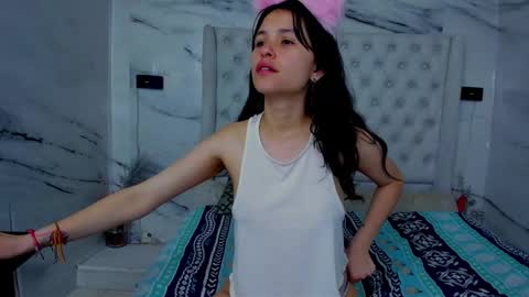 arisha_lee2 online show from 10.14.25