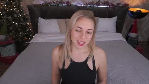 Snapshot of arishkalulu chatting on 12.31.24 Arishka online show from 12.31.24