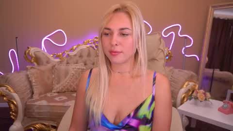 Snapshot of arishkalulu chatting on 10.02.25 Arishka online show from 10.02.25