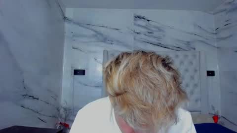 Snapshot of arissha_lee chatting on 09.13.25 celina online show from 09.13.25