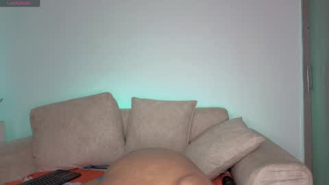 ANDRES Independent model online show from 05.22.26