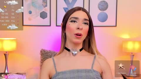 Snapshot of arivega chatting on 12.13.24 Nice to meet you thumb up me please its important I LOOK MY BIO DOWN online show from 12.13.24