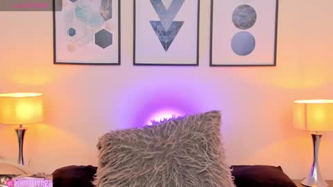 Snapshot of arivega chatting on 12.24.24 Nice to meet you thumb up me please its important I LOOK MY BIO DOWN online show from 12.24.24