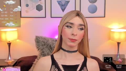 Snapshot of arivega chatting on 02.14.25 Nice to meet you thumb up me please its important I LOOK MY BIO DOWN online show from 02.14.25