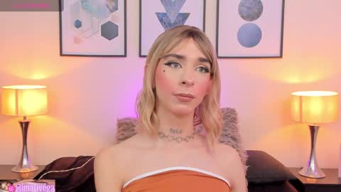 Snapshot of arivega chatting on 02.23.25 Nice to meet you thumb up me please its important I LOOK MY BIO DOWN online show from 02.23.25