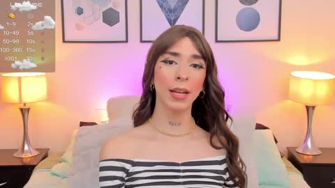 Snapshot of arivega chatting on 03.11.25 Nice to meet you thumb up me please its important I LOOK MY BIO DOWN online show from 03.11.25