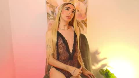   Nice to meet you  thumb up me please its important I  LOOK MY BIO DOWN online show from 05.12.26