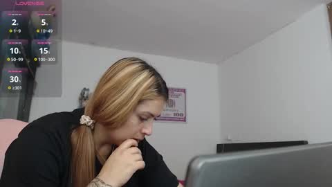 Snapshot of ariza1515 chatting on 02.17.26 ariza1515 online show from 02.17.26