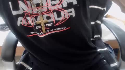 Snapshot of armaduradeacero chatting on 01.25.25 armaduradeacero online show from 01.25.25