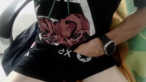 Snapshot of armaduradeacero chatting on 01.30.25 armaduradeacero online show from 01.30.25