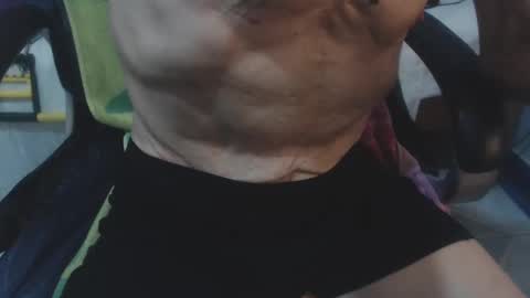 Snapshot of armaduradeacero chatting on 01.31.25 armaduradeacero online show from 01.31.25