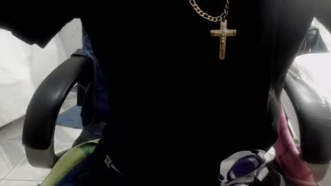 Snapshot of armaduradeacero chatting on 02.07.25 armaduradeacero online show from 02.07.25