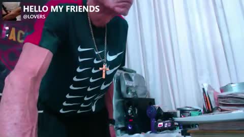 Snapshot of armaduradeacero chatting on 09.15.25 armaduradeacero online show from 09.15.25