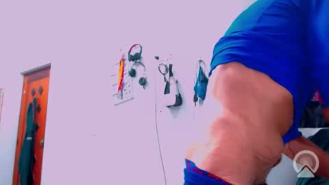 Snapshot of armaduradeacero chatting on 10.09.25 armaduradeacero online show from 10.09.25