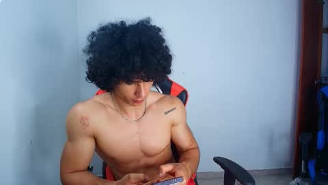 arnold black online show from 09.16.25