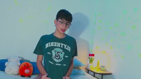 Snapshot of arnold_laurent chatting on 02.20.25 Arnold online show from 02.20.25