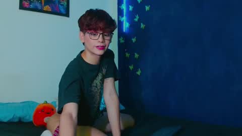 Snapshot of arnold_laurent chatting on 11.13.25 Arnold online show from 11.13.25