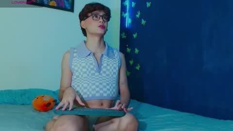 Snapshot of arnold_laurent chatting on 12.15.25 Arnold online show from 12.15.25