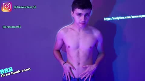 Snapshot of aron__cooper chatting on 05.27.26 aron__cooper online show from 05.27.26
