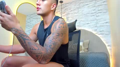 ARON BOLT online show from 11.09.25