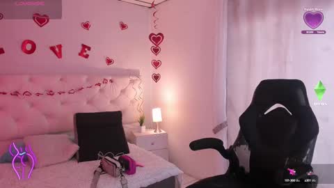 Snapshot of aron_cruz12 chatting on 02.13.25 Aron cruz online show from 02.13.25