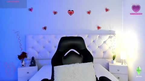 Snapshot of aron_cruz12 chatting on 03.07.25 Aron cruz online show from 03.07.25