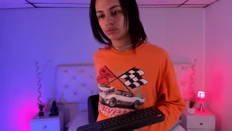 Snapshot of aron_cruz12 chatting on 09.20.25 Aron cruz online show from 09.20.25