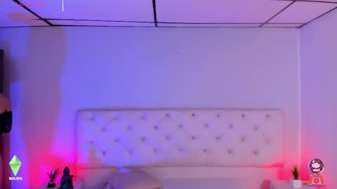 Snapshot of aron_cruz12 chatting on 11.20.25 Aron cruz online show from 11.20.25