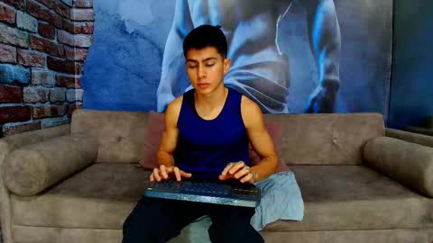 aron_pulse online show from 02.13.26