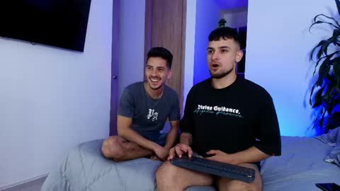Aron Santoro online show from 04.23.26