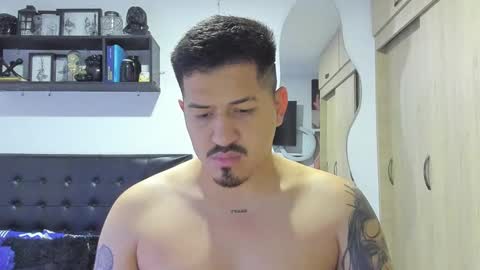 ARON  Independent model  online show from 12.02.25