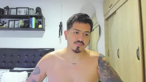 ARON  Independent model  online show from 02.24.26