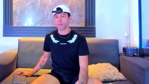 Aroon   online show from 11.27.25