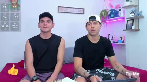 Aroon   online show from 07.08.26