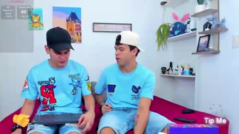 Aroon   online show from 07.09.26