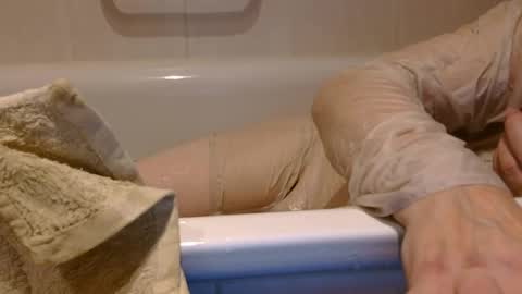 Snapshot of arpinopeer3055 chatting on 03.24.26 arpinopeer3055 online show from 03.24.26