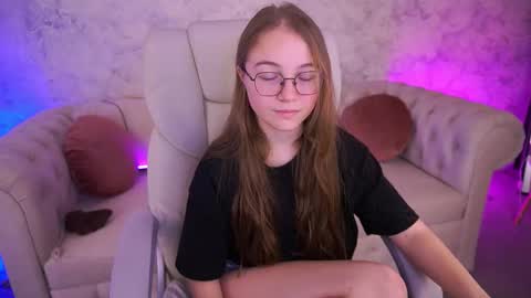 arrinawair online show from 10.24.25