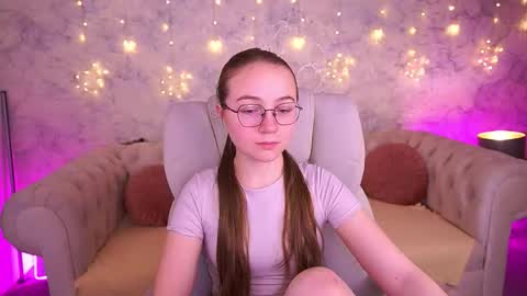 arrinawair online show from 03.04.26