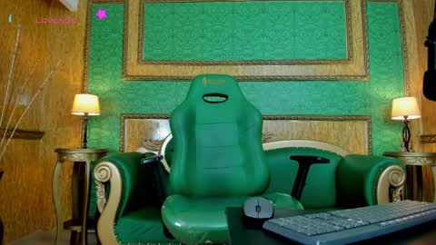 Snapshot of arrkabella chatting on 02.11.25 online show from 02.11.25