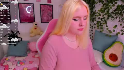 art_lovee_ online show from 02.14.26