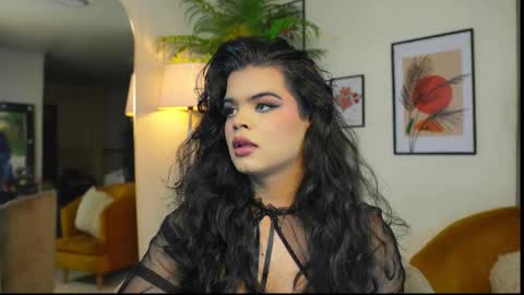 Chloe  online show from 02.24.25