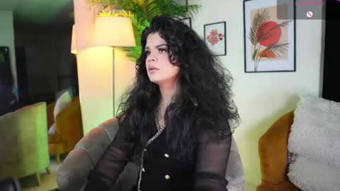 Chloe  online show from 02.28.25