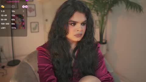 Chloe  online show from 12.16.25