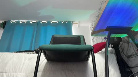   online show from 01.03.25