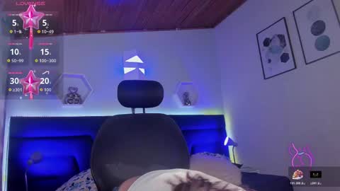 Snapshot of artemis_nyx chatting on 11.26.25 artemis_nyx online show from 11.26.25