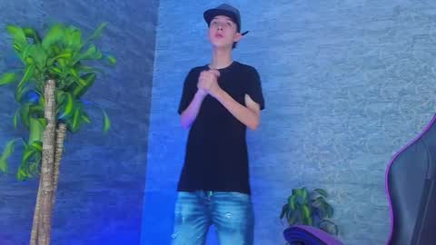 arthurcox_ online show from 09.24.25