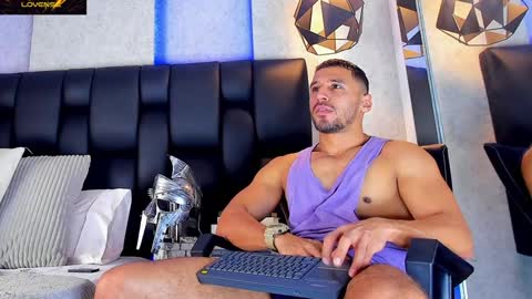 Arthur online show from 01.06.25