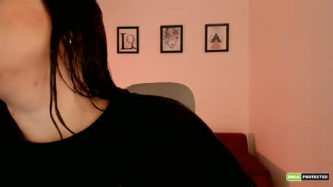 Snapshot of artmist_ chatting on 10.13.25 Eli online show from 10.13.25